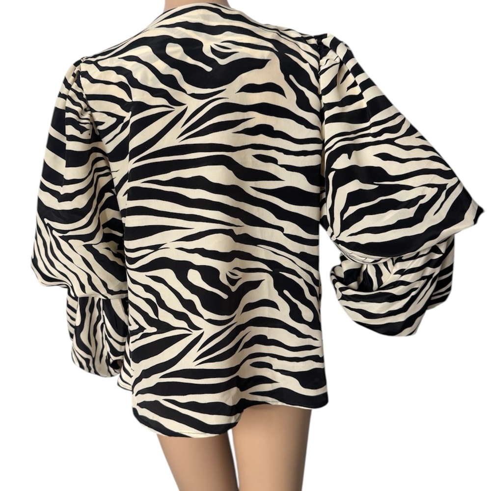 Olivia Preckel Animal Print Blouse - Picture 2 of 5